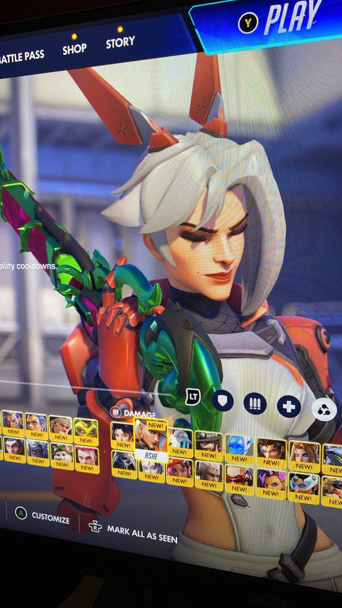 vayahsmoon's tweet photo. does me being an ashe main make me hotter? 😼 

#nsfwtwt #findom #gamingtwt https://t.co/zh5CbQ7sEz