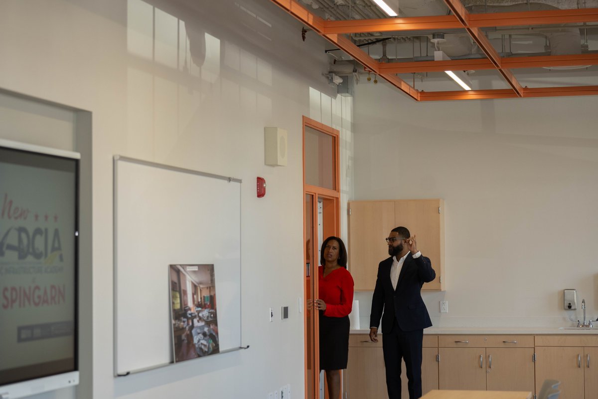 MayorBowser's tweet photo. There is no bigger priority than making sure DC residents from all eight wards can be a part of the prosperity that we are building in this city.

Since launching, the DC Infrastructure Academy has helped thousands of DC residents gain skills, find jobs, and build careers that support their families.

Today, we celebrated the final stage of the $74 million renovation at the historic Spingarn—where we can expand opportunities and build on that momentum.