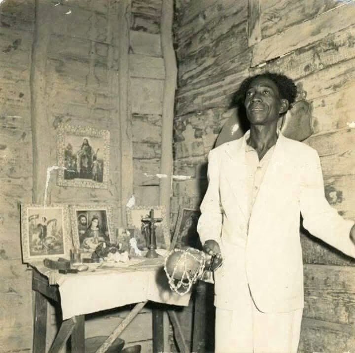 WixkedRastar's tweet photo. Happy Hoodoo Heritage Month 📿🪔🪶🤍 https://t.co/qnvisKJ0QN