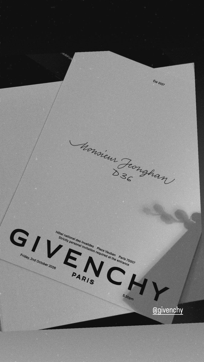 haniwadda's tweet photo. JEONGHAN’s Paris Fashion Week invitation from the brand:

- Saint Laurent: Monsieur Jeonghan Yoon (2023, 2024)
- Givenchy: Monsieur Jeonghan (2026) https://t.co/2qbrdJinnB