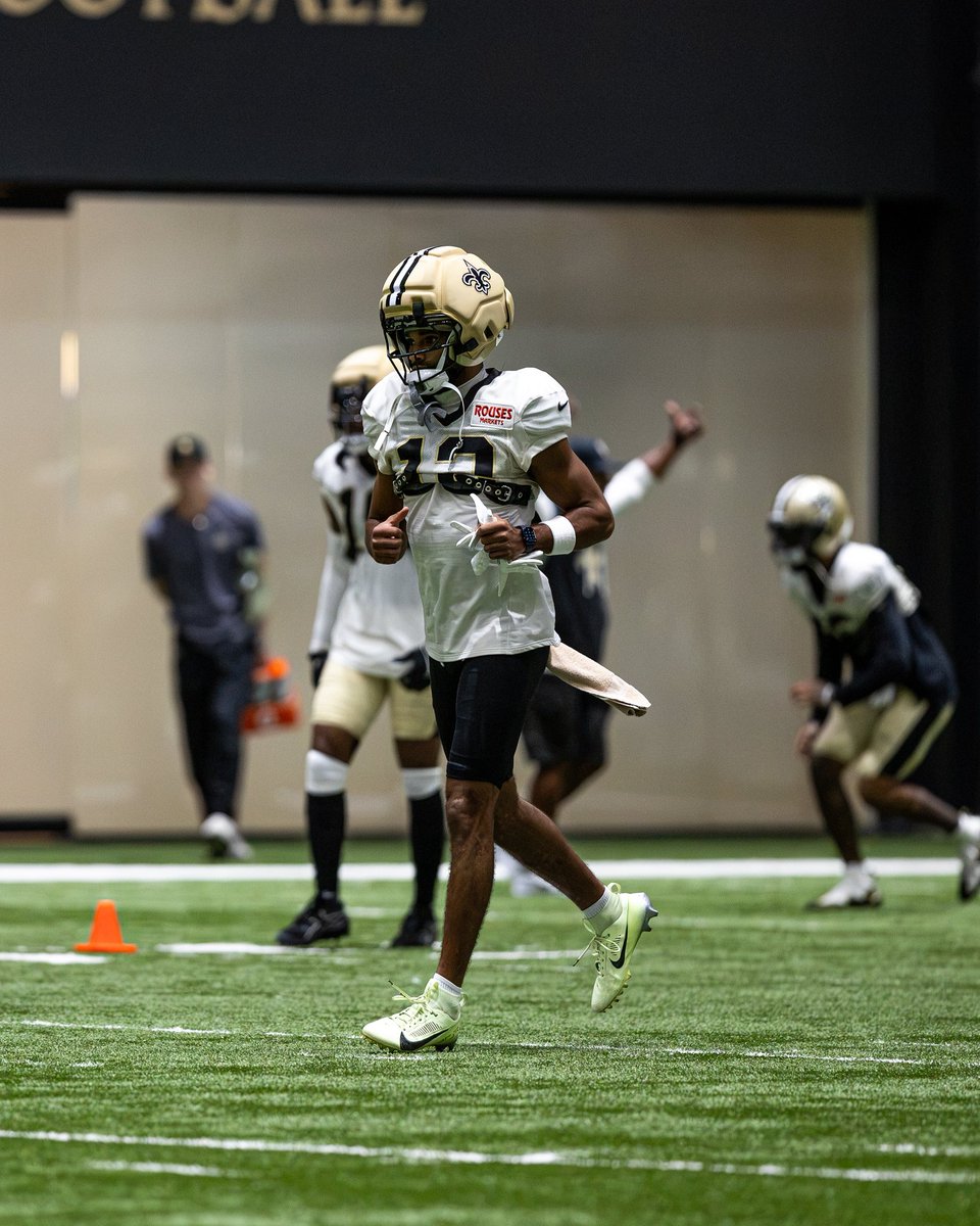 Saints's tweet photo. Chris Olave for your feed https://t.co/MWv4s0odq6