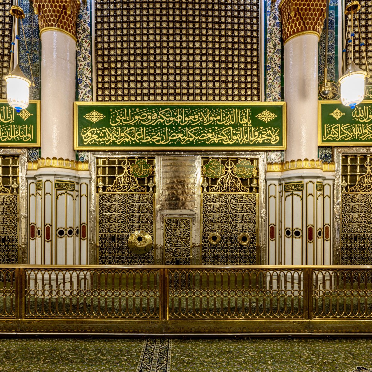 MadinaAuthority's tweet photo. هُنا السلام..
اللَهُمَّ صلِّ وسَلِم وبَارِك على سيدنا محمد ﷺ.

#المدينة_المنورة 
#المسجد_النبوي https://t.co/iyPkQAjWJI