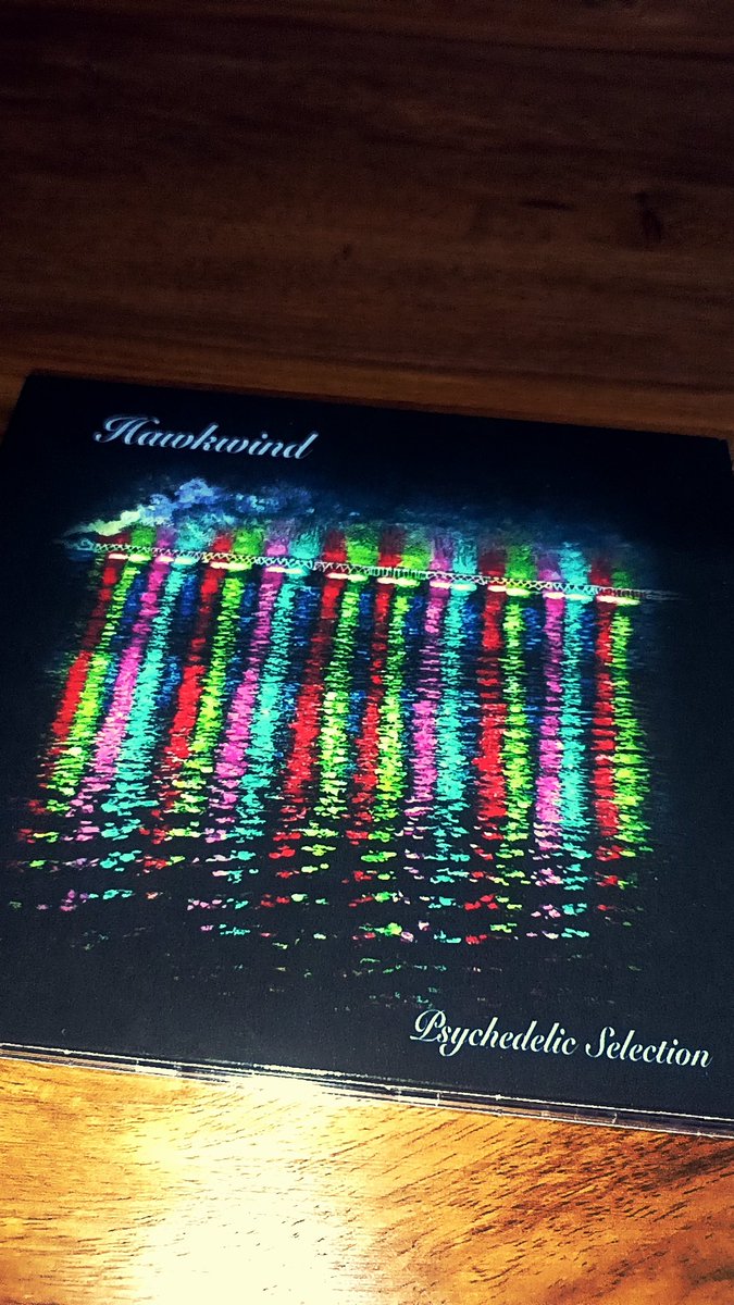 AndyLeRock's tweet photo. I'll say it again. Hawkwind's latest is a very pleasant way to spend an hour and a bit.

Now Playing : Hawkwind - Psychedelic Selection https://t.co/cA7T0KI9sD