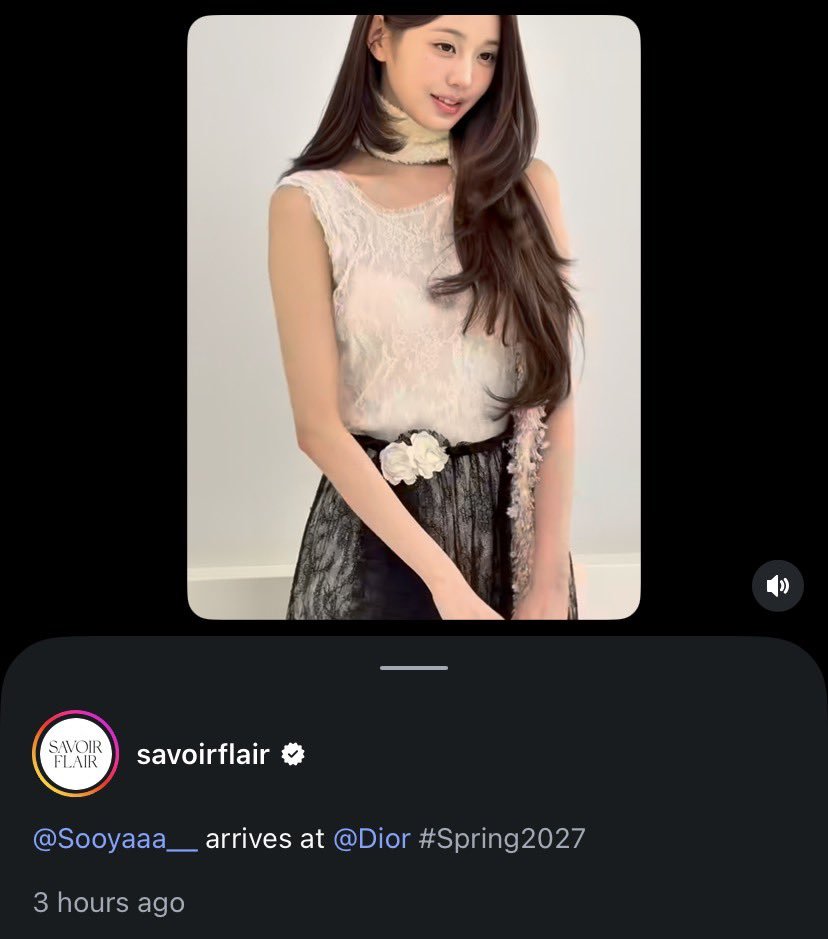 kwj3z4o's tweet photo. Jisoo sudah jadi global ambassador Dior sejak 2021, tapi media masih nggak tahu siapa dia sampai bisa salah mengiranya dengan ambassador baru 😭 Vogue juga pernah salah mengira Jisoo sebagai Sana. Fansnya benar-benar orang TERAKHIR yang berhak ngomong soal “impact” 😭 https://t.co/ys0DLY4JdI