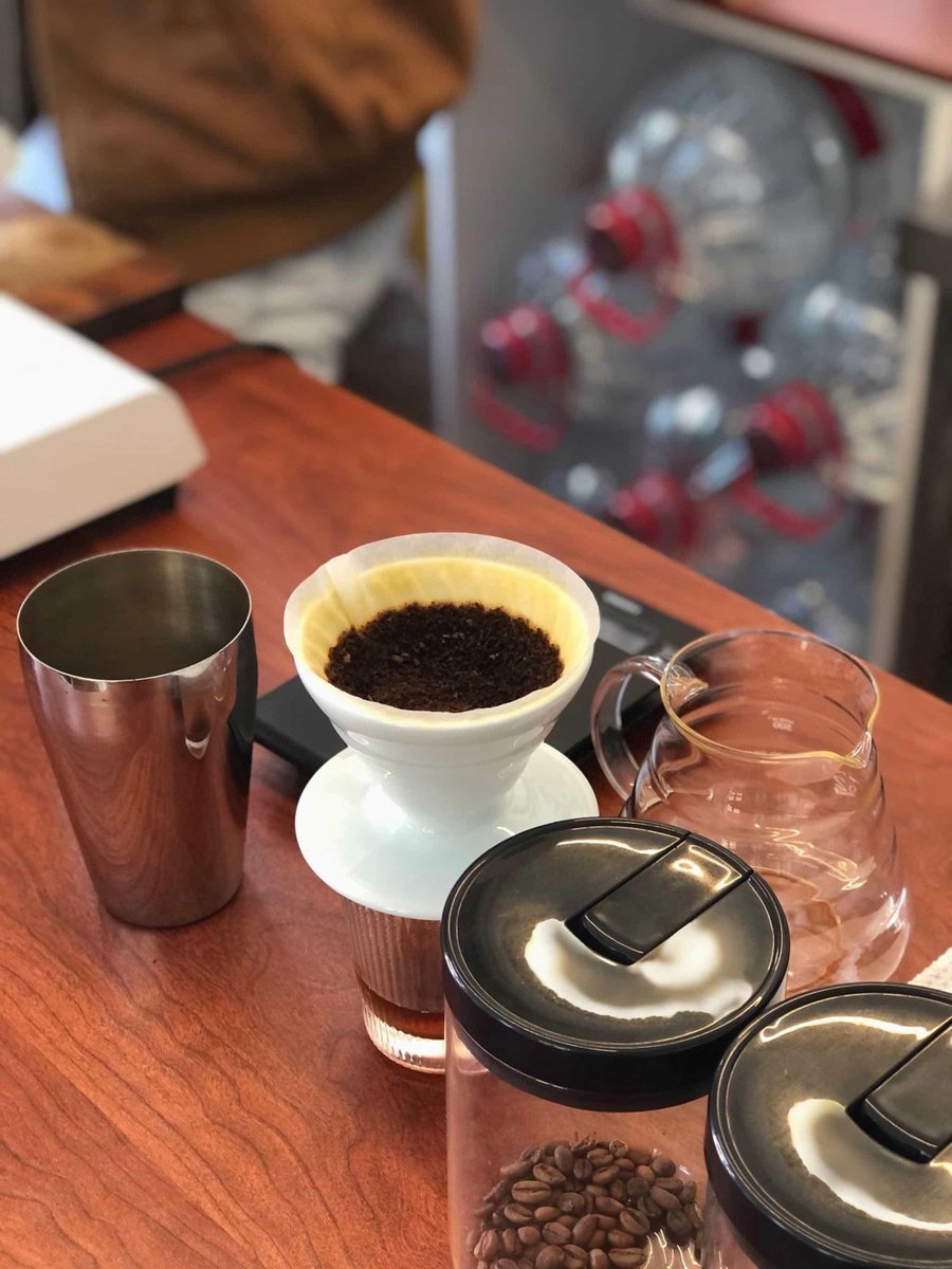 LucyKingkf's tweet photo. Primera vez probando el café de especialidad con un toque de coco tostado! Una experiencia que cambia toda mi rutina matutina, 10/10 lo recomiendo. https://t.co/KgvPHR1bHZ