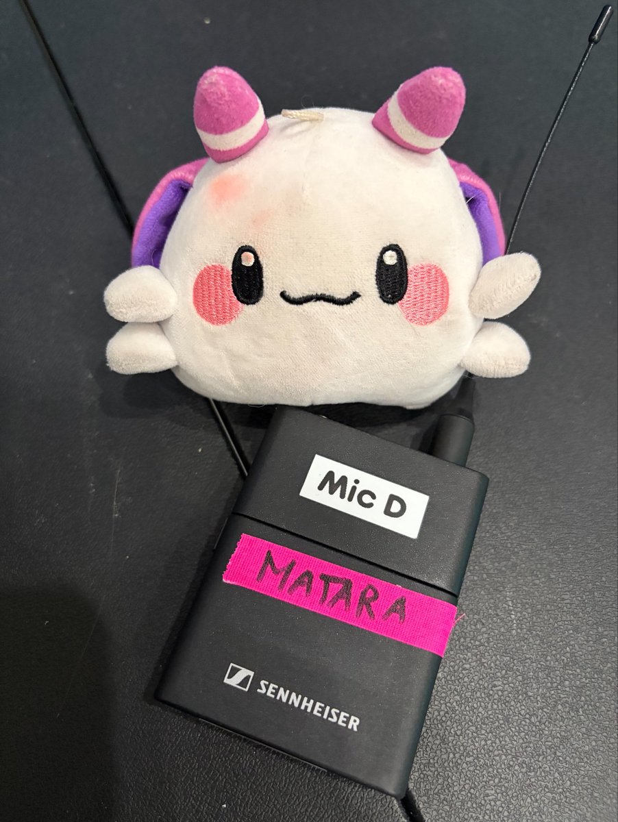 MataraKan's tweet photo. I’ve infiltrated the maid cafe 🫪

It’s hellishly hot in here today 😩🥵 https://t.co/oTtG5Vu3mn