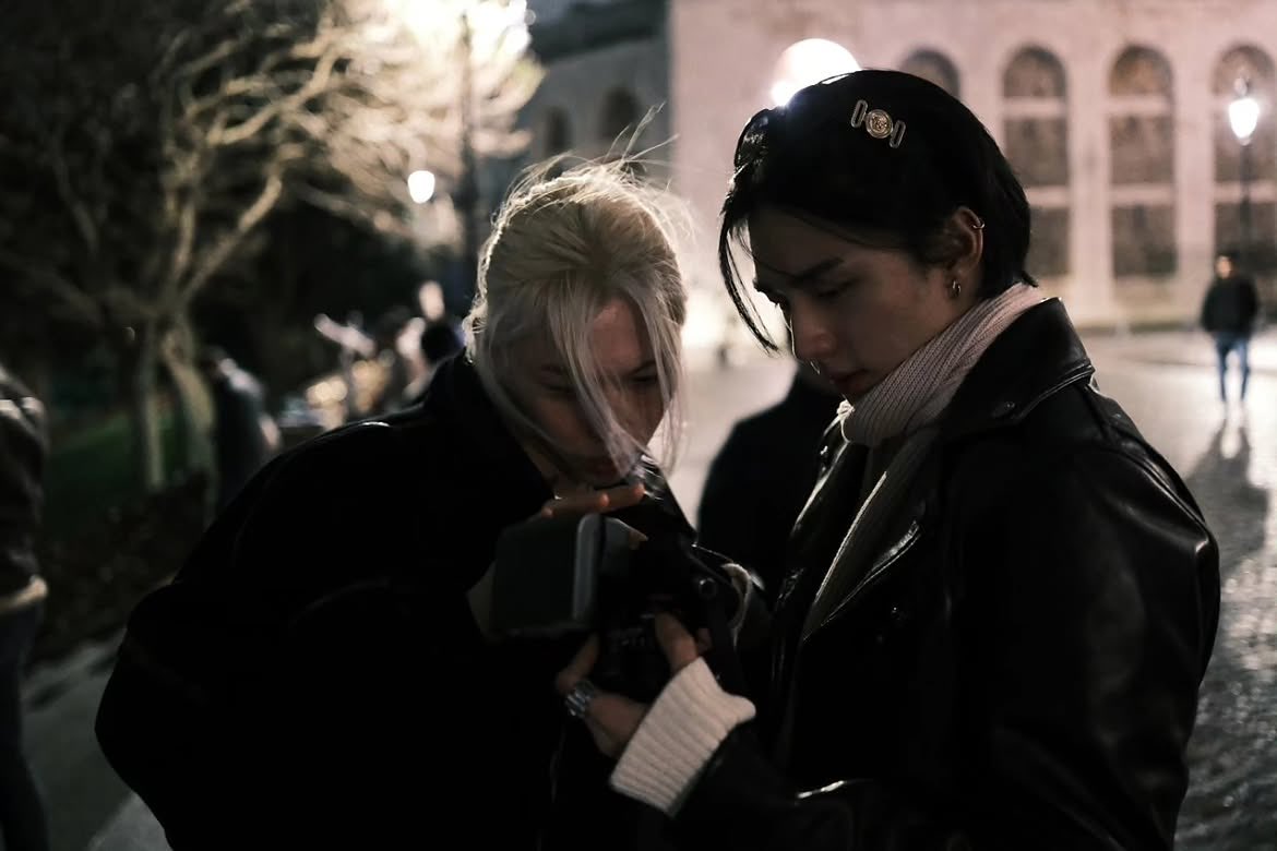 frecklixed's tweet photo. hyunlix please plagiarize https://t.co/8uAiPzroDb