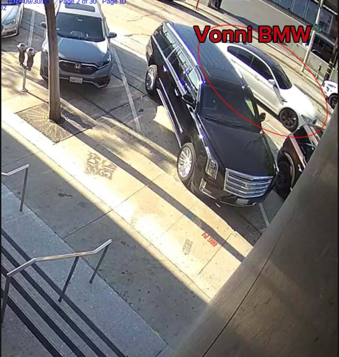 DailyChiraq's tweet photo. 🚨 Feds release new photos from the M*rder of Lul Paab showing the shooters stalking Quando Rondo and then shooting at him at the gas station https://t.co/PcPKaaL3wy