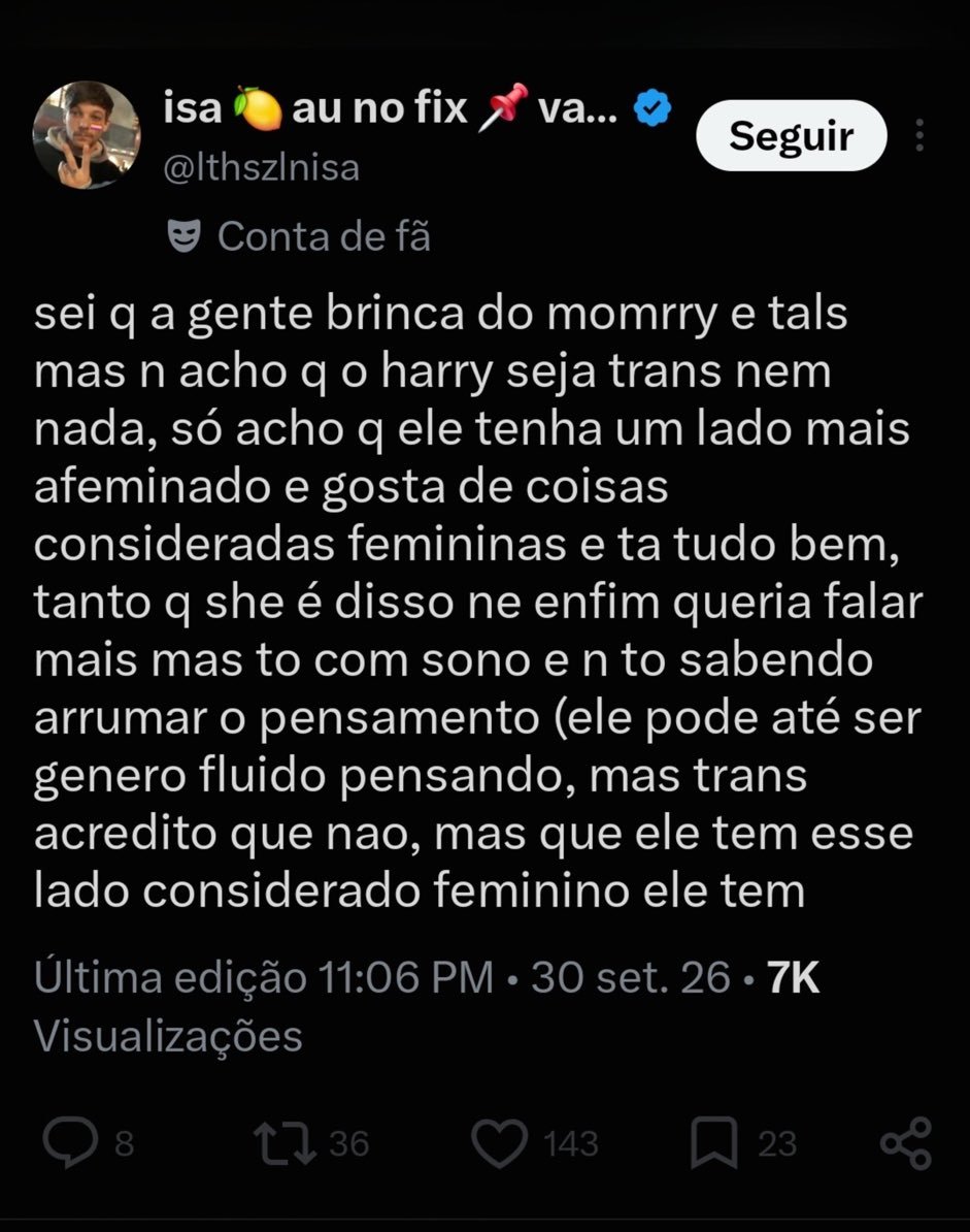 hesideboob's tweet photo. mariana indústria homofóbica acabou de perder a batalha de pior tweet https://t.co/eaiq1MOKb7