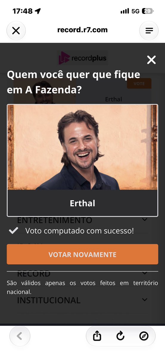 rebecasv_'s tweet photo. Vai ser lindo Carol Laker falando que Serginho é o fav da edição para a planta da adryana #EliminaçãoAFazenda
#FicaDaniel
#FicaMaira https://t.co/HRBIVrVKY5