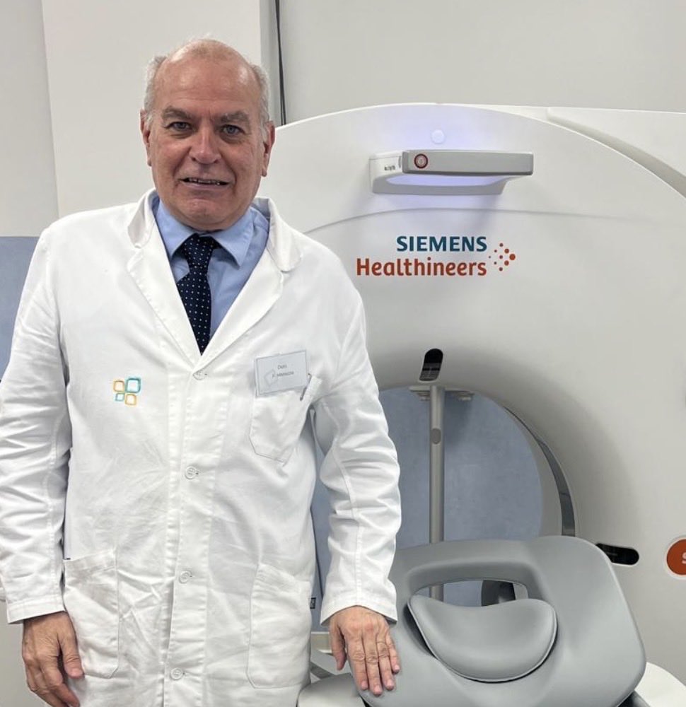 AStramezzi's tweet photo. Oggi a Londra, al Congresso Mondiale di Neuroradiologia, il collega argentino Francesco Matozza, già Medico della Ambasciata Italiana a Parigi, ha pubblicamente citato, davanti a Neuroradiologi e Oncologi di tutto il Mondo, italiani compresi, i risultati clinici molto promettenti, del mio approccio terapeutico di Oncologica Metabolica Adiuvante, sui tumori cerebrali (Glioblastomi, Meningiomi e Linfomi a Grandi Cellule).

Ringrazio molto Frank, di questo inaspettato tributo.
🙏

ESNR Annual Meeting 2026
XXIII Symposium Neuroradiologicum & 49th ESNR Annual Meeting & BSNR Annual Meeting
Dates: Wednesday, September 30, 2026 - Sunday, October 4, 2026, London UK