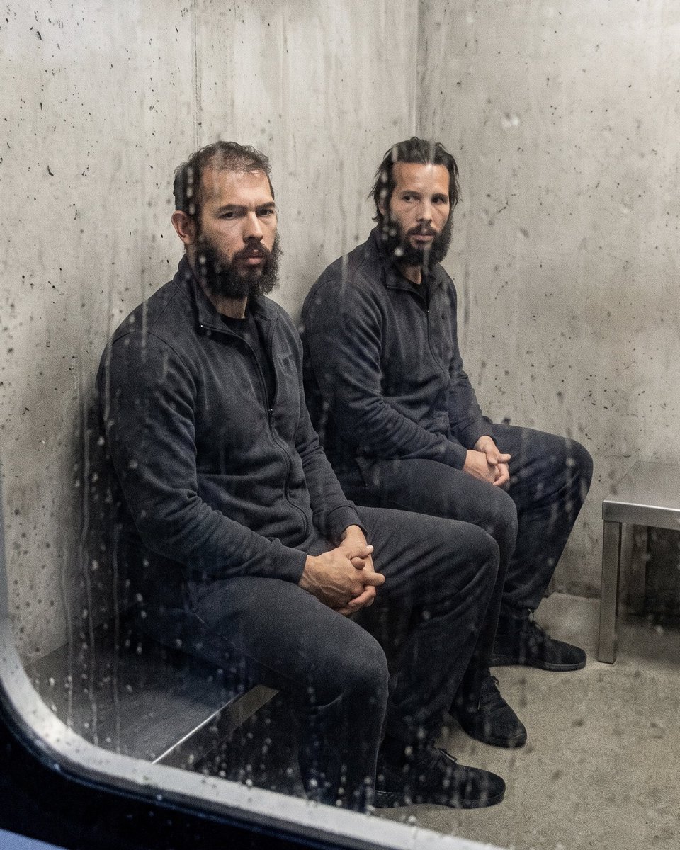 tatedailytake's tweet photo. 🚨THE UK CAN NO LONGER HIDE BOTH BROTHERS INSIDE ONE HEADLINE‼️

A federal judge just ordered both sides to send dates for the final extradition hearing within seven days. Then she said the cases are not merged. 

Andrew and Tristan do not automatically get the same hearing. For years the press treated them as one story. Now the UK has to make the case twice.

Their lawyer said it plain.

“It’s time for the UK to put up or shut up.”

The defense still has not been given a name.

But here’s the question that keeps coming back:

WHERE IS THE EVIDENCE?

After years of investigations, millions spent, and endless headlines, the defense is demanding answers.

YOU CAN’T JUST KEEP MAKING ACCUSATIONS. SHOW THE EVIDENCE.