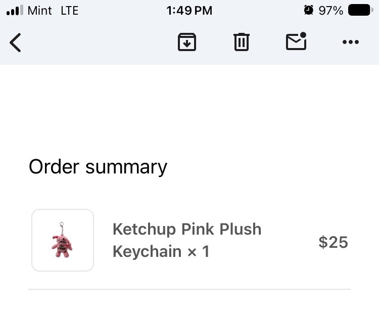 Cat_GomezOK's tweet photo. Ketchup back in stock!! https://t.co/gzphngVY3H