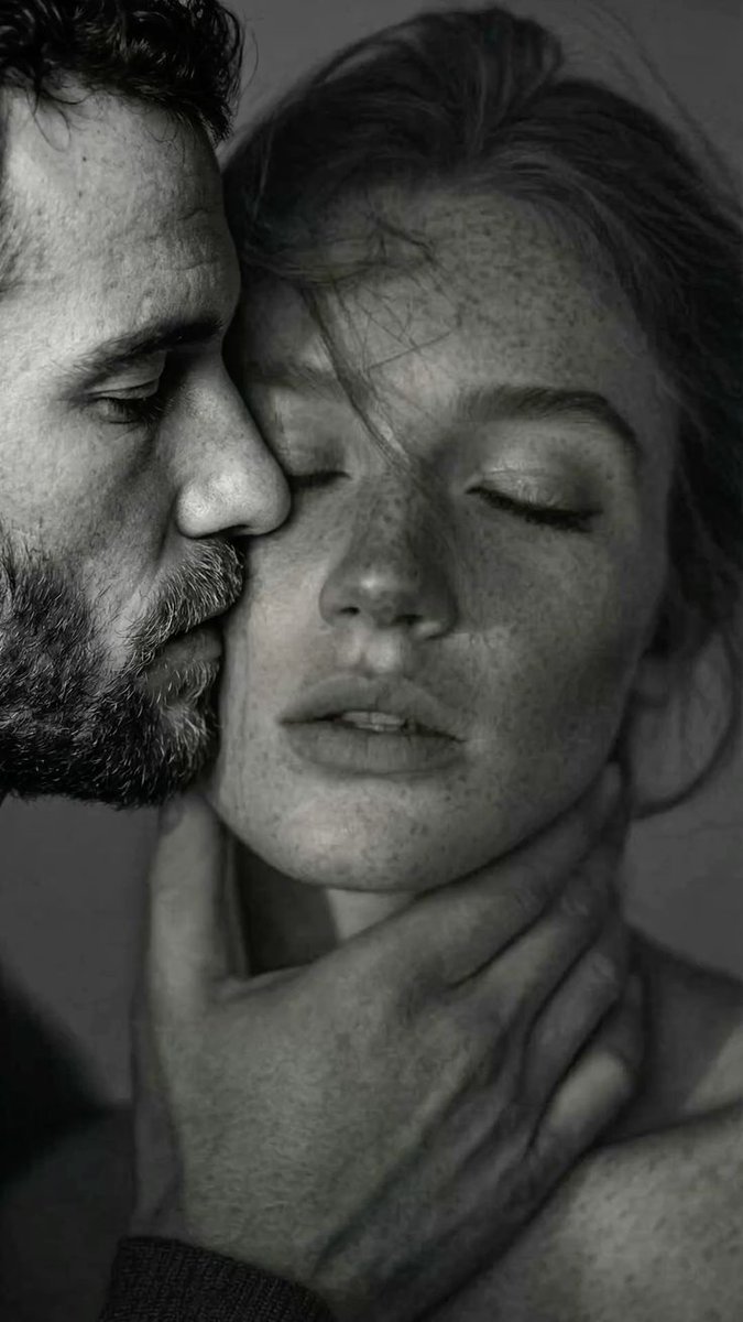 GingerPowersHtt's tweet photo. Submission isn't about being powerless.
It's finding the one whose hand can close around your throat and make you feel safe enough to surrender.
The one who understands that what you give isn't weakness.
It's trust.