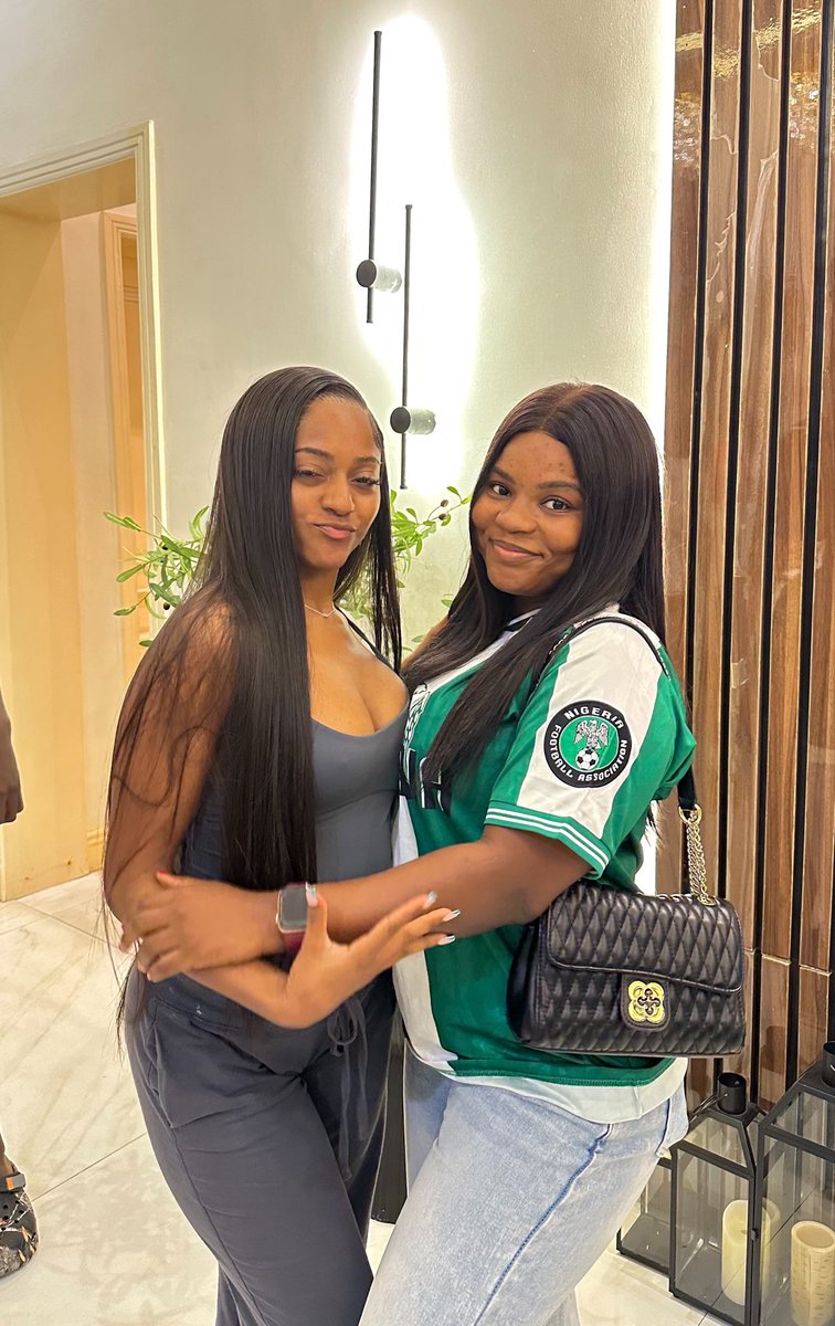 it_Rutie's tweet photo. Who fine pass? 

Me or Carter Efe babe? 😂🥰 https://t.co/G290ALPMdK