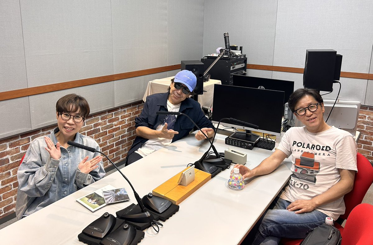 KPag_Me's tweet photo. 「木根尚登の〜立川の空から〜」
MC:#木根尚登
Asst:#小原優
Guest: #阿部薫 さん

◎エフエムたちかわ
https://t.co/8d6LlJrq73
◎10月2日(金)23時-24時
◎聴取▶︎https://t.co/TDNqNTaxIw
◎メッセージ宛先
kine@fm844.co.jp

本日!皆さまお楽しみに😎

#キネソラ https://t.co/AUFXIgFTuf