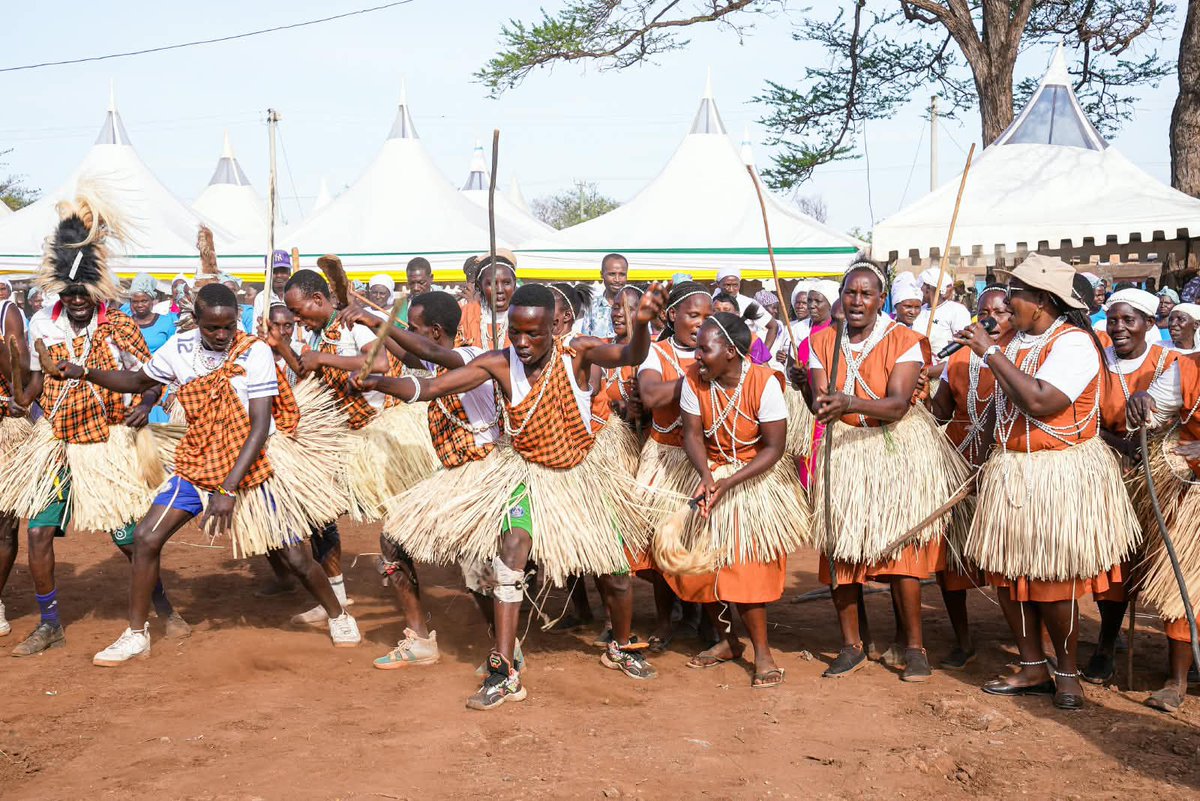 Meru_county's tweet photo. Day 1: Murera comes alive! 

This is just the beginning! Join us tomorrow and Saturday as we celebrate our culture and explore the beauty of Meru.

Twende Murera! Live in the Meru Spirit.

#MureraGateCulturalFestival #Day1Highlights #AmeruHeritage #VisitMeru #TwendeMurera https://t.co/t5Z5bIGIa2