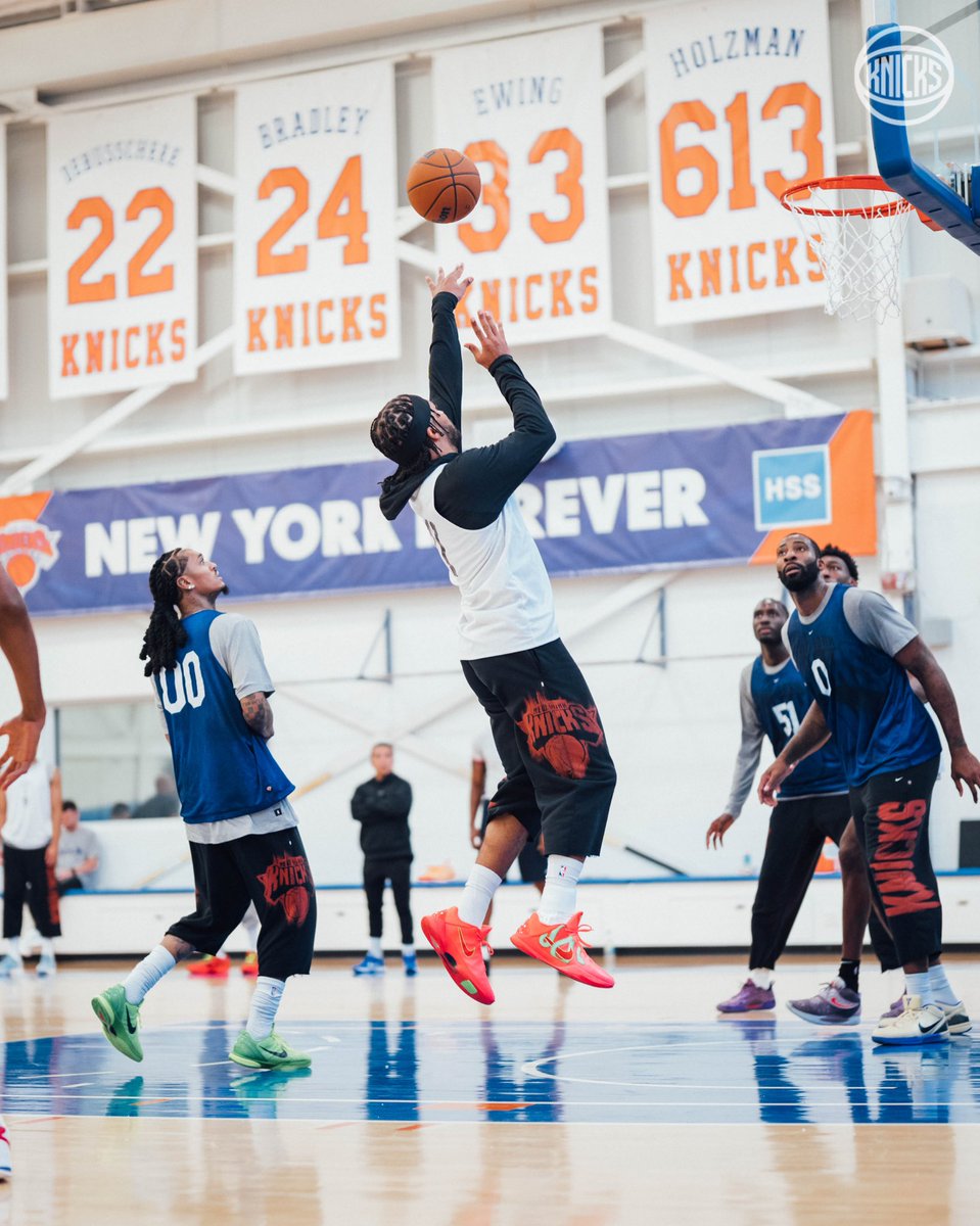 nyknicks's tweet photo. reps 🔒 https://t.co/ZQxUWUBGVf