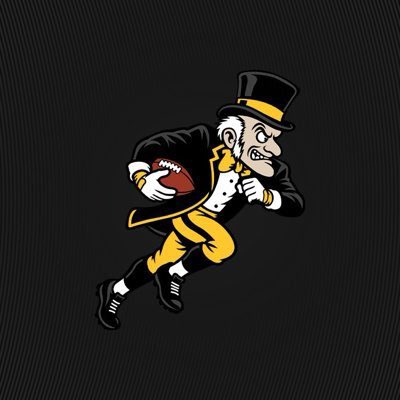 RRizzuti10's tweet photo. Excited and Blessed to be at @WakeFB this weekend.  
@RobEzell 
@CoachDanEnos 
@tygatson https://t.co/HOprEHwyM7