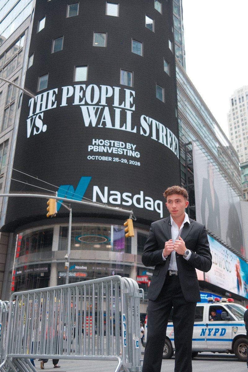 PBInvesting's tweet photo. I've been working on The People vs. Wall Street Challenge for the last three months.

I've spent 500+ hours and $200,000 on it.

My goal is to finally give the average trader a real edge in the market and change their trading before the year ends.

This has never been done before, but I'm putting everything on the line for THE PEOPLE.

Here’s the link to register while you can, it’s free and spots are filling way faster than expected - https://t.co/yRwy29eK8n