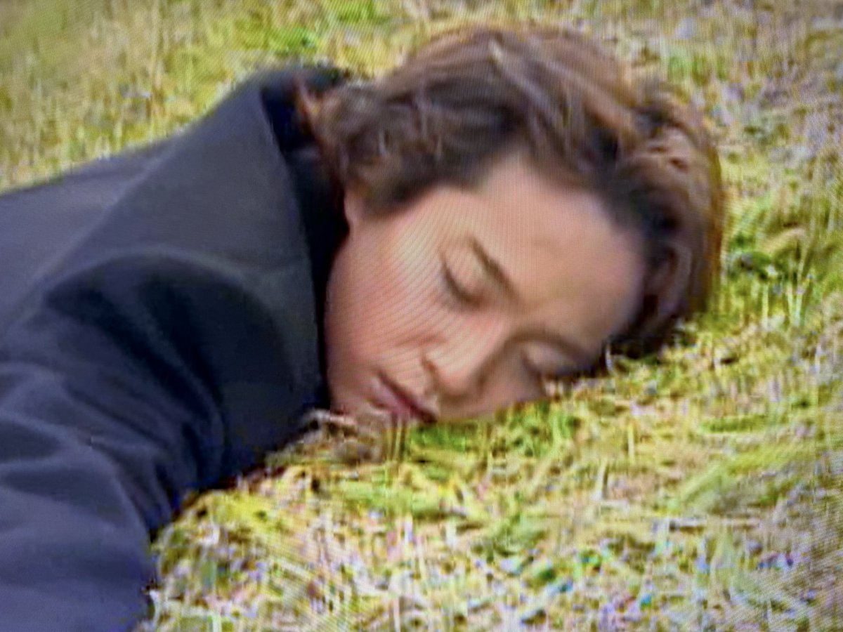 freebirdmappy's tweet photo. おはようございます
もう金曜日この季節寒暖差を感じる
落ち着いたかと想うとまだ気がぬけない
色々ある夏大変な夏
中居君が元気で毎日楽しい日々を送ってると
嬉しいです💙がんばって中居君にヅラさん達とヅラさんパワー送りましょ
インフル流行っているのでお気をつけてね
中居正広が大好きですぅ💙 https://t.co/7HWAwUEjNQ