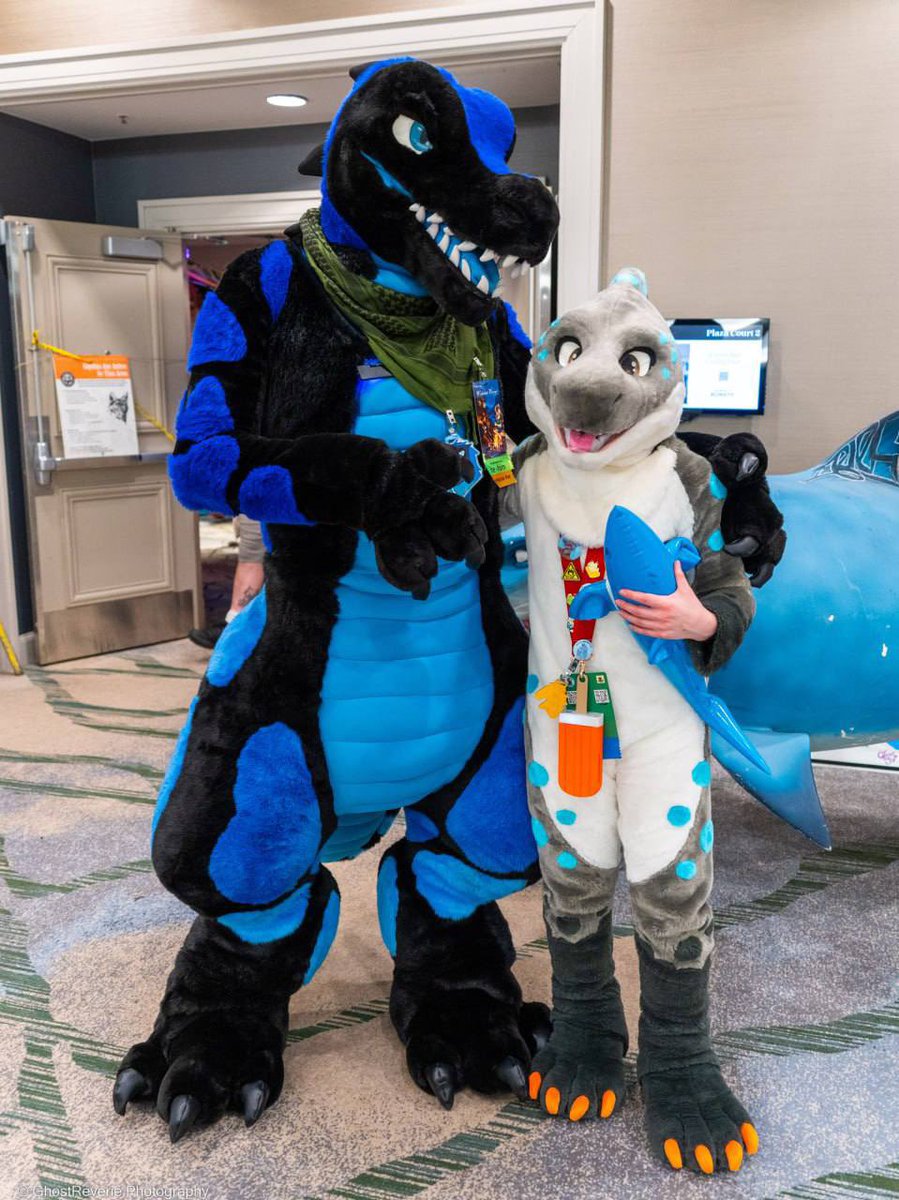 Jett_theCroc's tweet photo. PLEASE BEWARE!!!

Someone on Deviant Art is using fursuit photos to create AI generated images. The one on the left is AI generated, the one on the right is the original. The other fursuiter and I are uncomfortable with this position they posed us in, so please don’t do this. https://t.co/zeMFGfJDp6