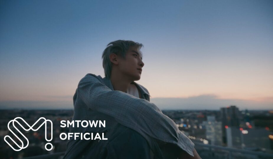 hitmagazine_br's tweet photo. CHANYEOL, do EXO (@weareoneEXO), aposta no rock moderno com “Song For You”, faixa título do seu novo álbum japonês:

https://t.co/uT5HyK3uiu

#CHANYEOL #EXO #SONGFORYOY https://t.co/ngT2dH10ET