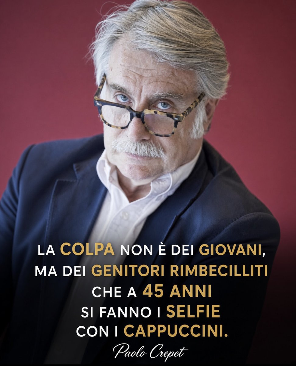 FrenkieWoody's tweet photo. Selfie e cappuccino a 45 anni: 
Crepet non ci va leggero. https://t.co/BLiLc9hLqq