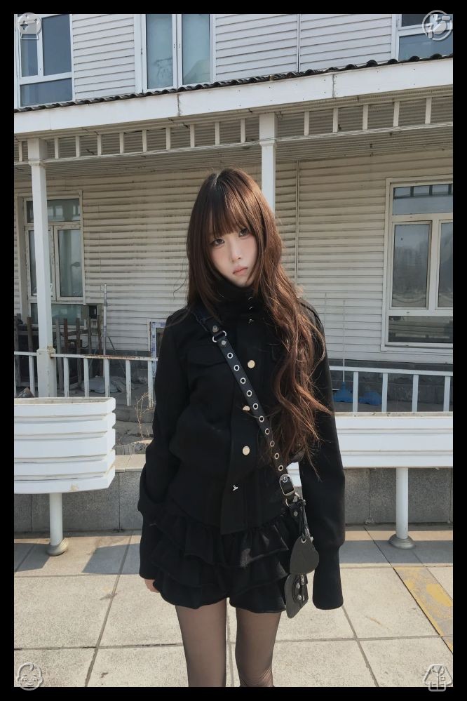 berrakaates's tweet photo. 🍋Do more of what makes you happy.Release heavy old regrets to walk lightly toward tomorrow, past careless errors cannot trap your bright future unless you cling to them and refuse to let them fade away. https://t.co/HrujeLvwHD