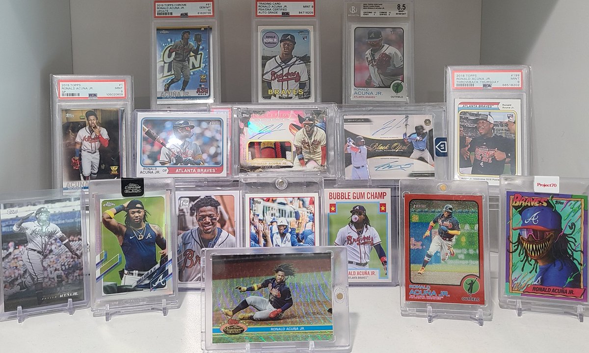 coryhansen16's tweet photo. 2 Griffey shelves
1 Die-Cut or Acetate only #thekid
1 Favorite Griffeys
1 Acuña shelf #chopon https://t.co/LJbfdopIyy