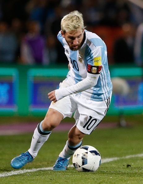TEAN10_'s tweet photo. ميسي الاشقر 2017 🥶🥶🥶 https://t.co/ys5cRADz1m