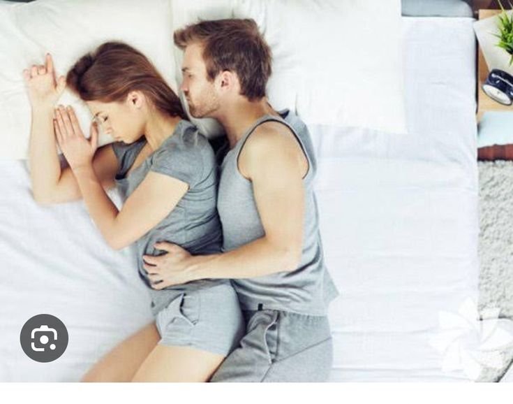 _cirrushusband's tweet photo. I was with a friend in this position and he got hard https://t.co/EkTVlXz0pW