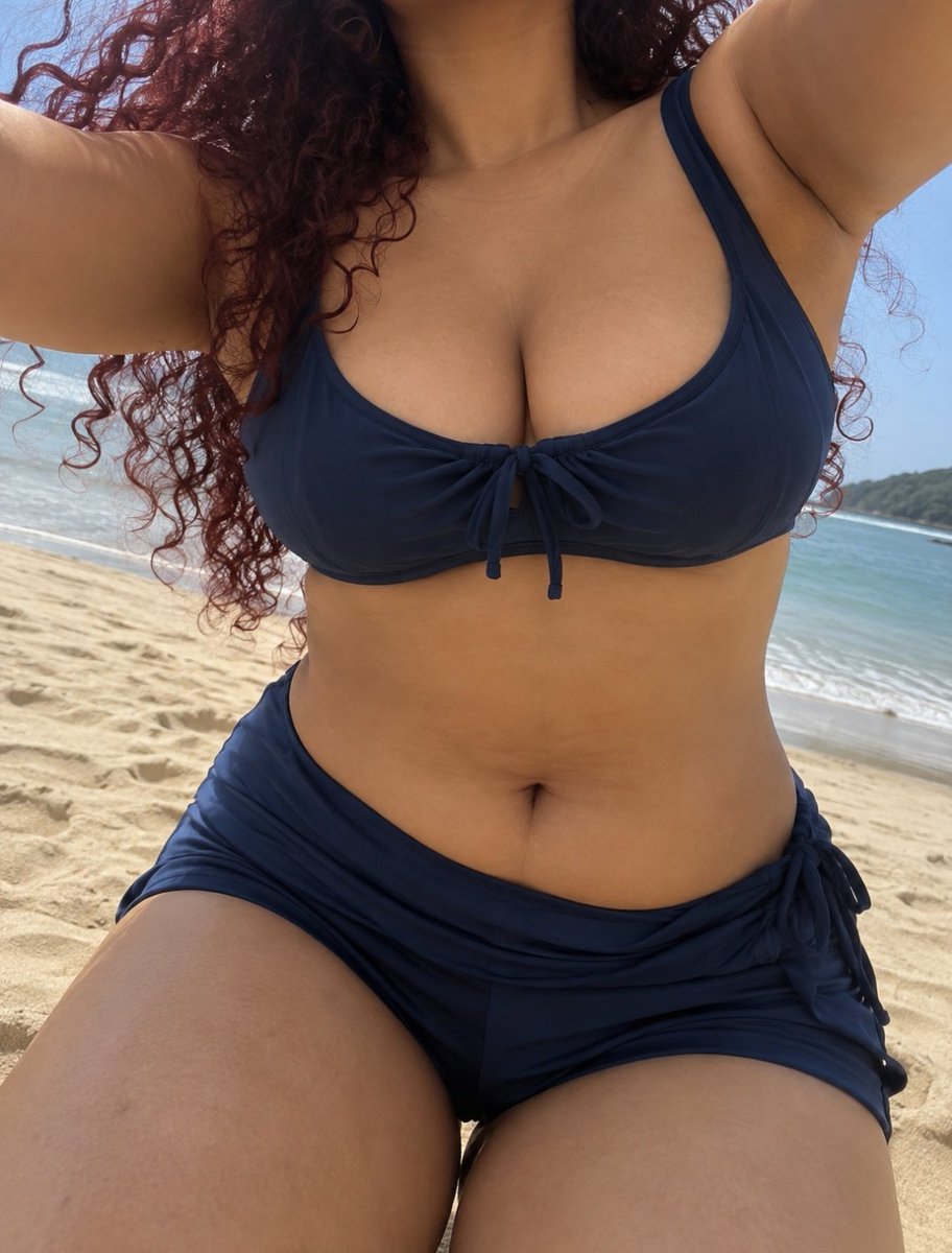 _SaraOwnsyou's tweet photo. Good luck with locktober 🤭 https://t.co/OeuHtGF6FZ