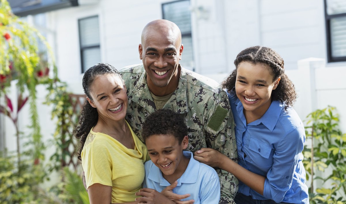 AIRInforms's tweet photo. For decades, AIR has partnered with military clients to turn research into practical solutions that support readiness and improve quality of life for service members and their families.

Learn more about our work: https://t.co/HnRafwyluM https://t.co/6FTCSR6fHZ