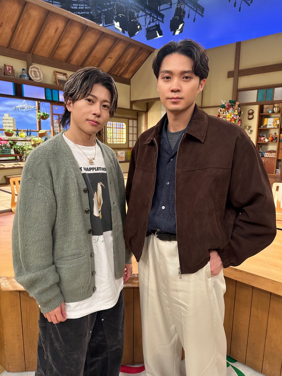 eiga_mentor's tweet photo. 「よ～いドン！」ご視聴ありがとうございました！
#磯村勇斗 さんと #末澤誠也 さんの
撮れたてオフショットをお届け📸
ㅤ
本日このあと13:50〜
📺KTV・CX「旬感LIVE とれたてっ！」にも生出演！
こちらもぜひご覧ください🔥
@toretate__ktv
ㅤ
＊生放送のため予告なく変更となる場合があります。
あらかじめご了承ください。
ㅤ
#映画mentor 𝟭𝟬.𝟭𝟲(𝗳𝗿𝗶) 🎬