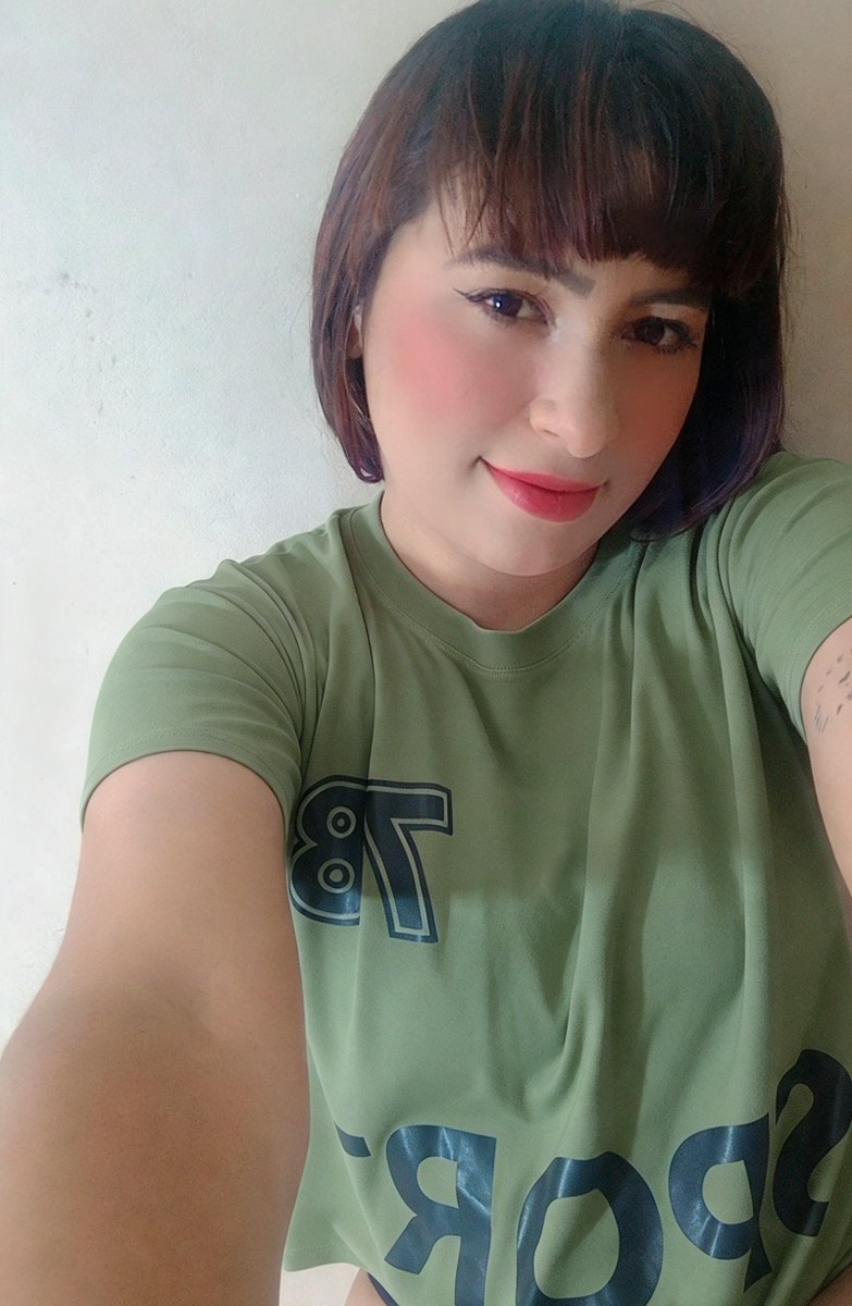 modelosonl's tweet photo. Hi, who wants to chat? https://t.co/FI9DjvfHHX