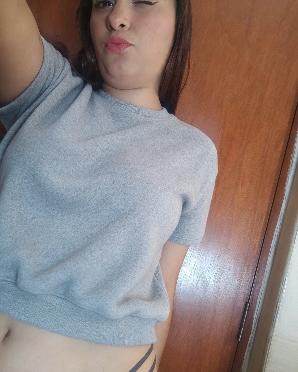 modelosonl's tweet photo. Hi, who wants to chat?🔥🔥

https://t.co/Da7Ifmb34j https://t.co/qBvXIpi67z