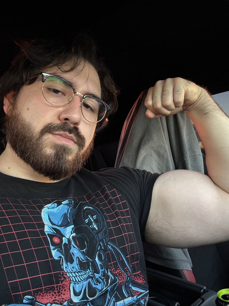 bigcrittter's tweet photo. goodbye biceptember hello biceptober https://t.co/VjUjuR3G2M