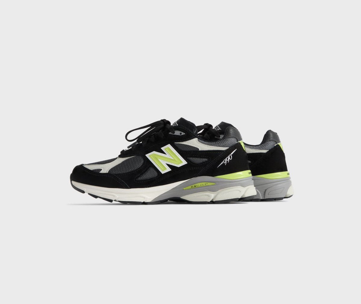 uptod4te's tweet photo. Kith x United Arrows &amp; Sons x New Balance 990v3 の国内オンライン予約が受付開始 ［U990TI3 / U990TA3］【 キス ユナイテッドアローズ＆サンズ ニューバランス 新作 】
https://t.co/870vwrSqr6 https://t.co/r11wFOB06l