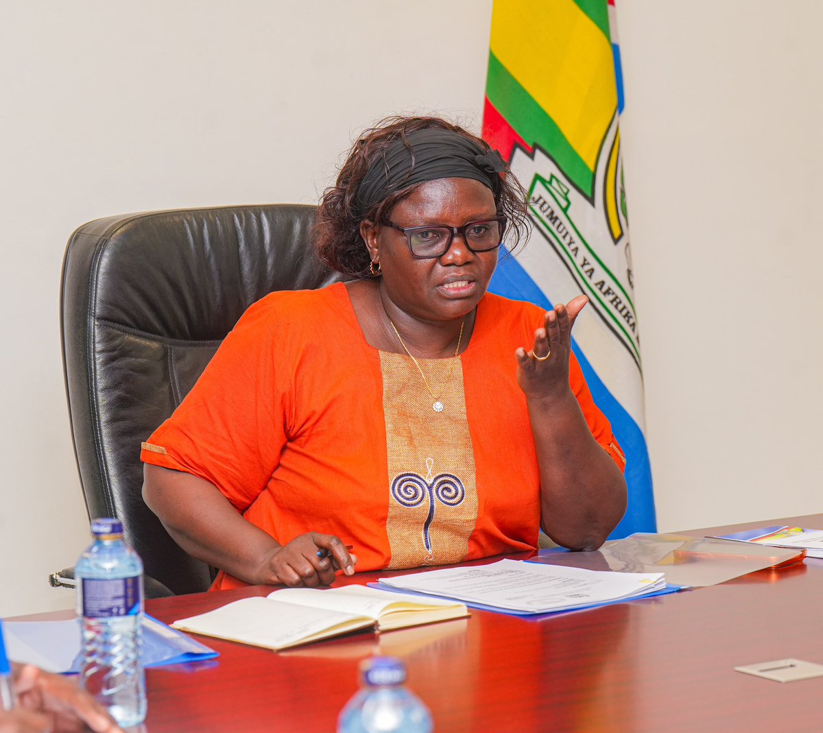 CSBeatriceMoe's tweet photo. I held a consultative meeting with Members of the East African Legislative Assembly (EALA) - Kenya Chapter who play a critical role of safeguarding Kenya's national interests, legislation, and providing oversight on matters relating to the East African Community (EAC) integration process.

As an ex-officio EALA member, we agreed to meet regularly to share issues requiring the attention of EAC Council of Ministers.