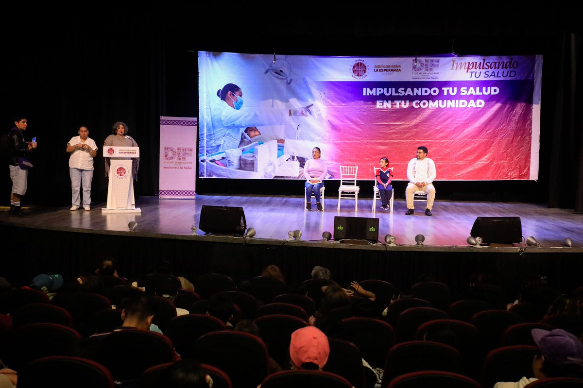 GobNau's tweet photo. El Gobierno de Ciudad #Naucalpan, en coordinación con el Sistema Municipal DIF,, encabezado por su Presidenta Honoraria Adriana G. Escobar, realizó la undécima entrega gratuita de lentes graduados del programa Impulsando tu Salud, beneficiando en esta jornada a mil vecinas y vecinos de diferentes colonias del municipio.💜
#AquiGobiernaLaEsperanza #Naucalpan #ImpulsandoTuSalud #DIFNaucalpan