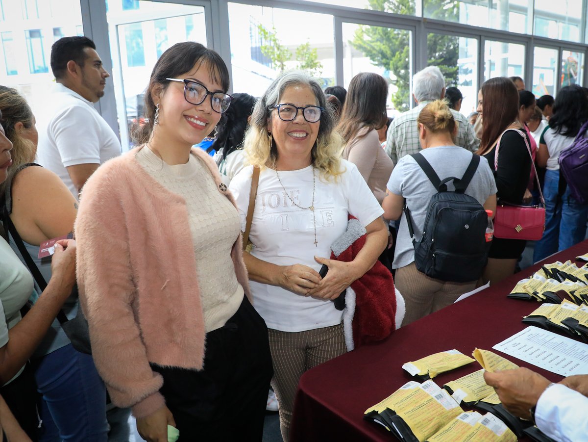 GobNau's tweet photo. El Gobierno de Ciudad #Naucalpan, en coordinación con el Sistema Municipal DIF,, encabezado por su Presidenta Honoraria Adriana G. Escobar, realizó la undécima entrega gratuita de lentes graduados del programa Impulsando tu Salud, beneficiando en esta jornada a mil vecinas y vecinos de diferentes colonias del municipio.💜
#AquiGobiernaLaEsperanza #Naucalpan #ImpulsandoTuSalud #DIFNaucalpan