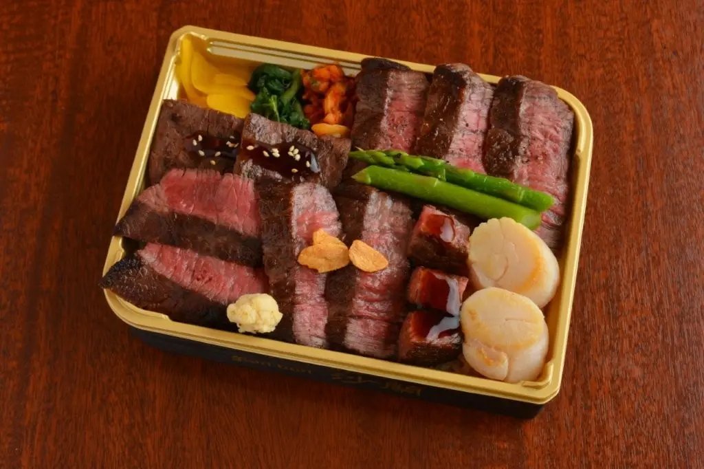 Hama_Seikatsu's tweet photo. ＼🐄横浜で北海道を満喫／
横浜高島屋「第67回 大北海道展」開催✨

とうきび、ほたて、海鮮丼、スイーツ
北海道グルメを堪能🍽
初登場の20店舗を含む約100店舗が
横浜に大集合します💨

✅期間：2026年10月14日(水)～27日(火)
1週目：10月14日(水)～20日(火)
2週目：10月21日(水)～27日(火)
✅会場：横浜高島屋 8階 催会場
✅営業時間：10:00～20:00
※10月20日は18:00、最終日は17:00閉場

イベント情報はこちら🔽
https://t.co/x5FGe90Yix