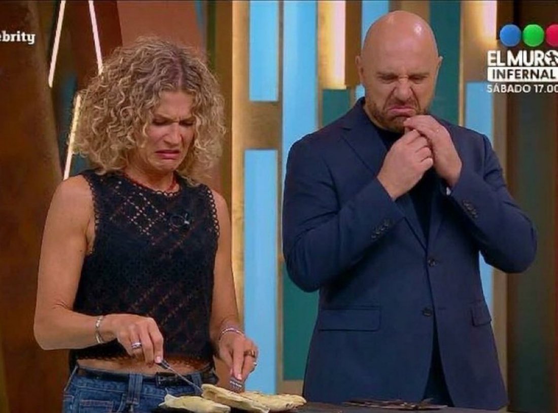 UnReTuit's tweet photo. - Yo: Espero les guste mi comida 
- Mi familia:

#MasterChefCelebrity https://t.co/CCR3wTmDwO