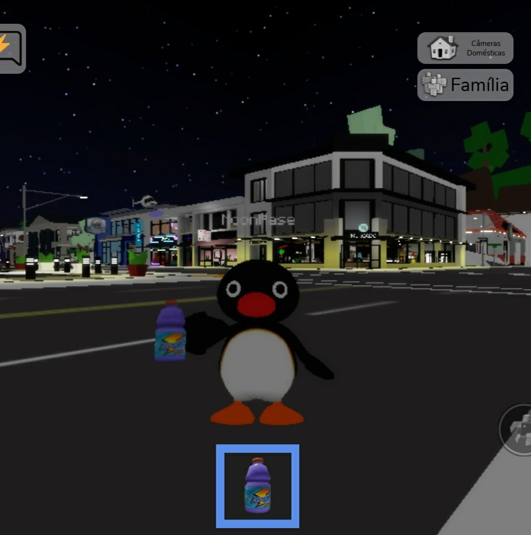EstefanyKase's tweet photo. Acabo de encontrar meu irmão feplys bebendo no roblox https://t.co/cctLJLxM2E