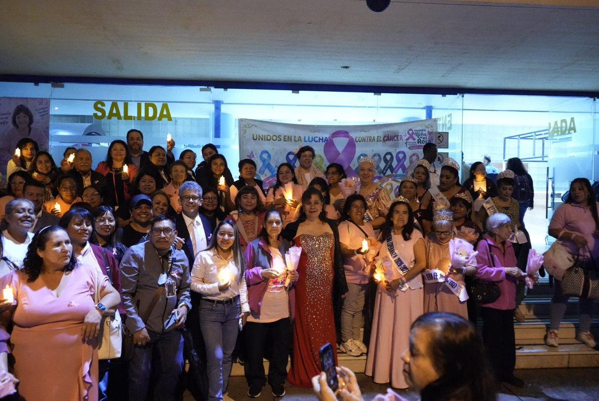 MinSaludGuate's tweet photo. ¡Nos iluminamos de rosa!

Por primera vez, el @HRooseveltGT se iluminó de rosa para conmemorar y promover la lucha contra el cáncer de mama. https://t.co/ieHUFp7SQp