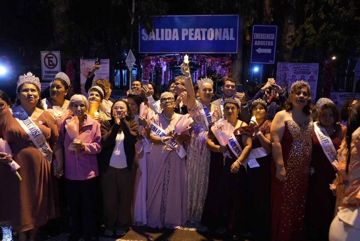 MinSaludGuate's tweet photo. ¡Nos iluminamos de rosa!

Por primera vez, el @HRooseveltGT se iluminó de rosa para conmemorar y promover la lucha contra el cáncer de mama. https://t.co/ieHUFp7SQp