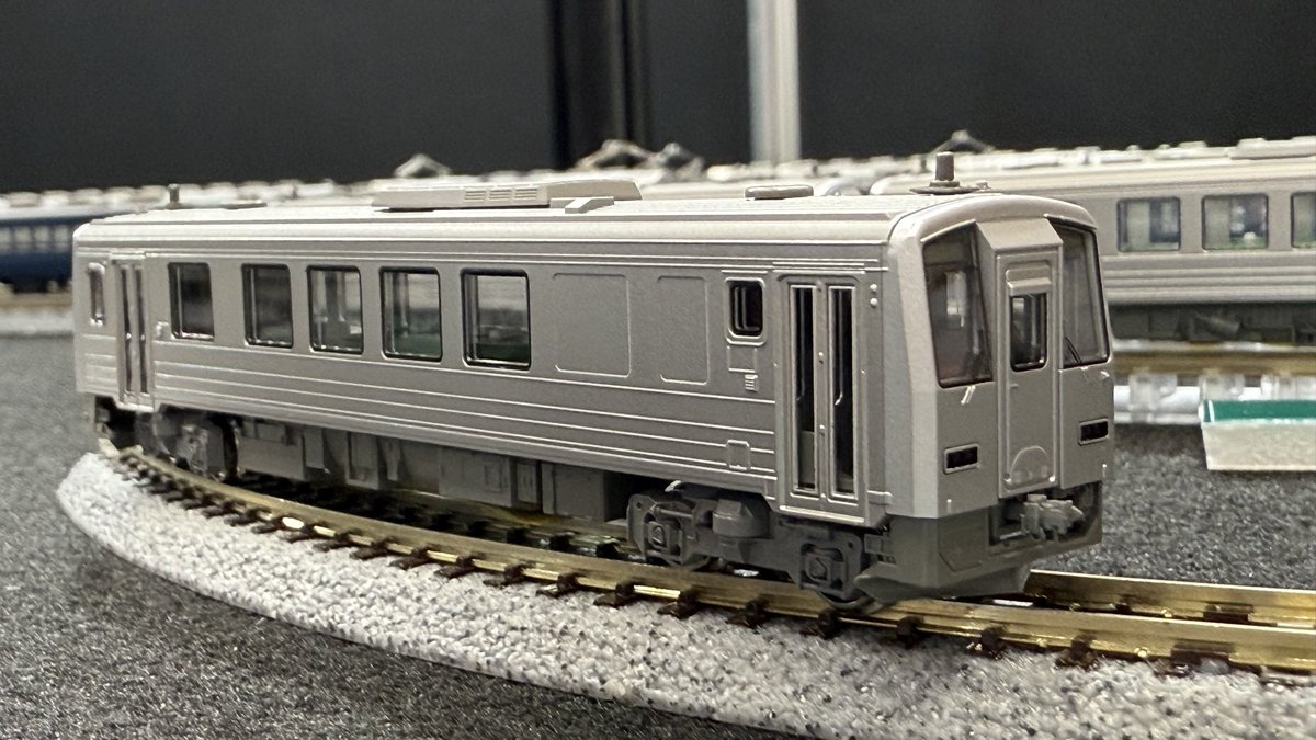 mokeitetsu_com's tweet photo. 【全日本模型ホビーショー 速報】KATO 試作品

■(N) キハ120

▼レポートまとめ▼
https://t.co/JV9qkhNKx6

#静岡ホビーショー　#KATO　#カトー https://t.co/Xd3flCpKYs