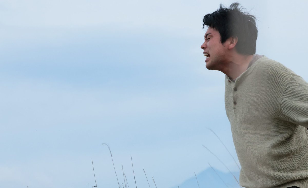 suwakenfc's tweet photo. 長野県が映画舞台&amp;ロケ地となり、霧ヶ峰高原・茅野市蓼科でも撮影されました

映画『#逃げろお嬢さん』
10/2（金）全国公開！
#井口理 #深川麻衣　
伊藤ちひろ監督作品
公式サイト：https://t.co/wh9uiQZUm5

諏訪湖間欠泉センターでは
出演者のサインパネルを展示中です〜
ぜひお立ち寄りください🤣 https://t.co/Kz6DkuHVUB