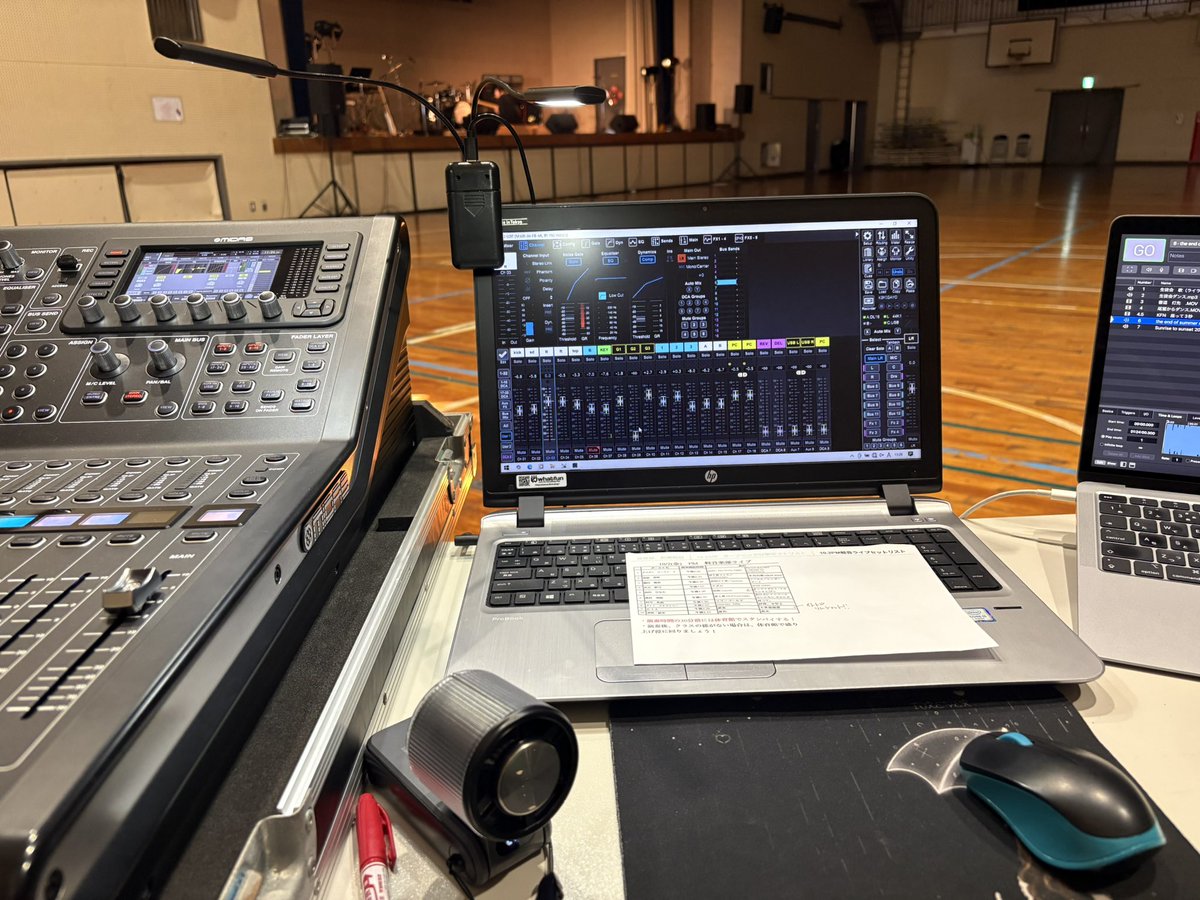 nerima_machoman's tweet photo. 金曜日のオオクボっす。

高校の文化祭にお仕事でお邪魔してます。
すんごいパワーで若いっていいよね〜って思っちゃいます。

でもガッツタンクはおじちゃんのほうがでっかいぞ笑

#練馬マッチョマン https://t.co/3gmFjxd5dl